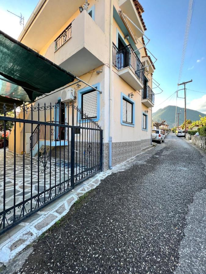 Village Apartment Marathias  Buitenkant foto